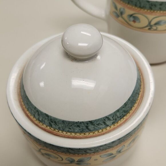 Pfaltzgraff French Quarter Cream and Sugar Dishes - Picture 2 of 7